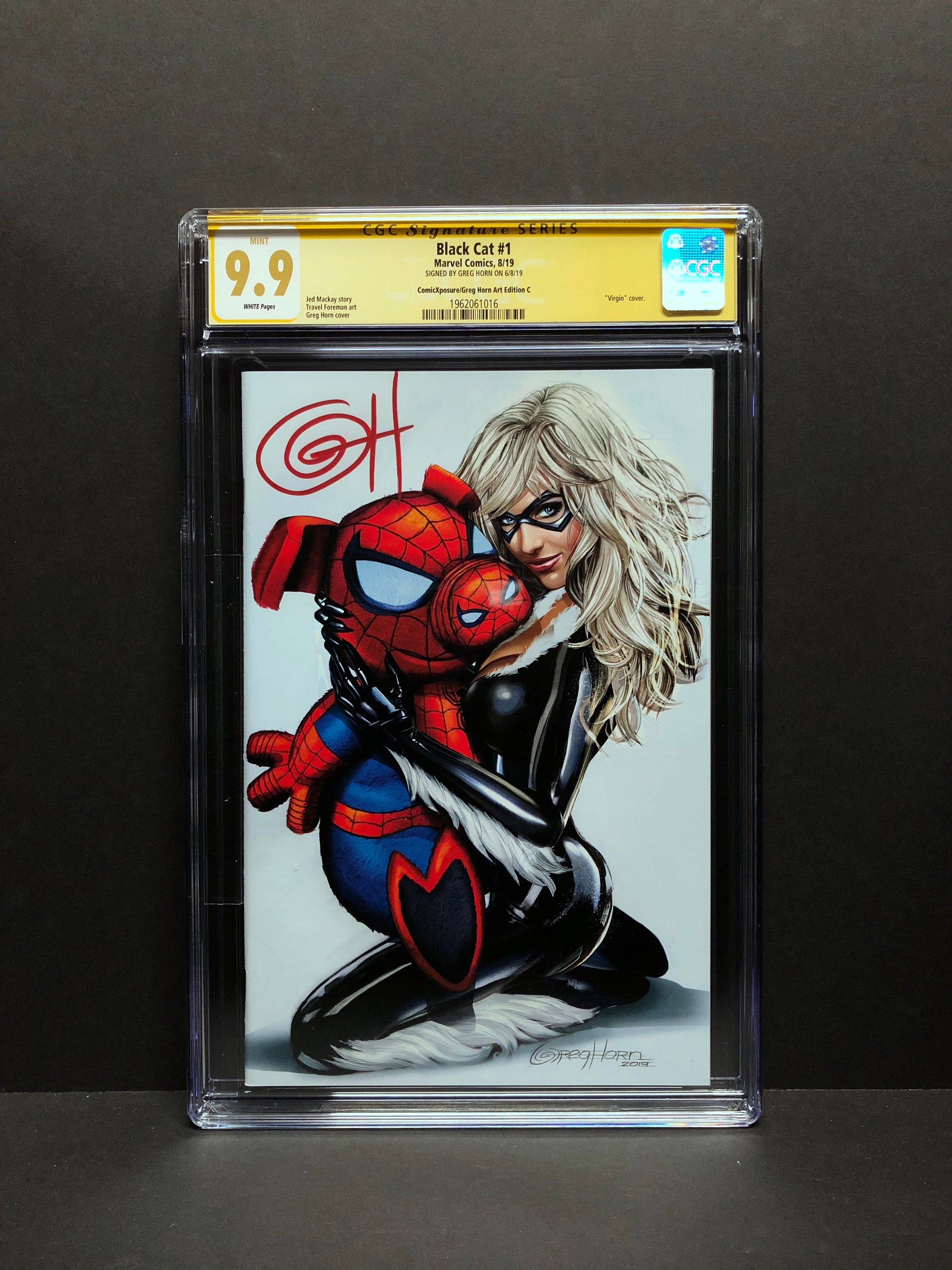 Black Cat # 1 - ComicXposure Greg Horn Art Excluisve CGC 9.9 Signature